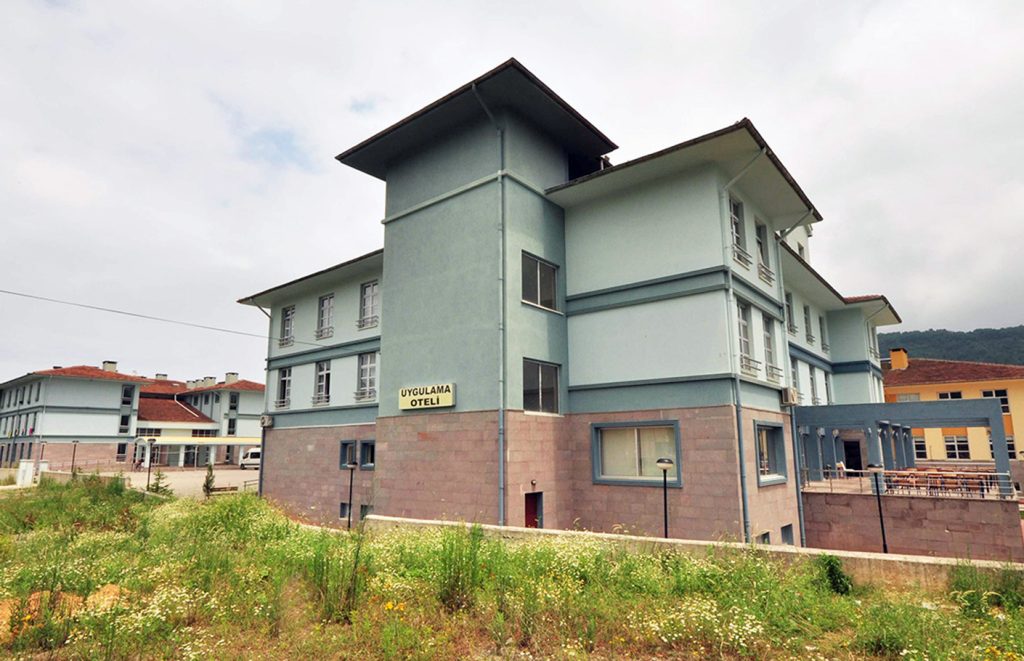 Giresun Otelcilik ve Turizm Meslek Lisesi
