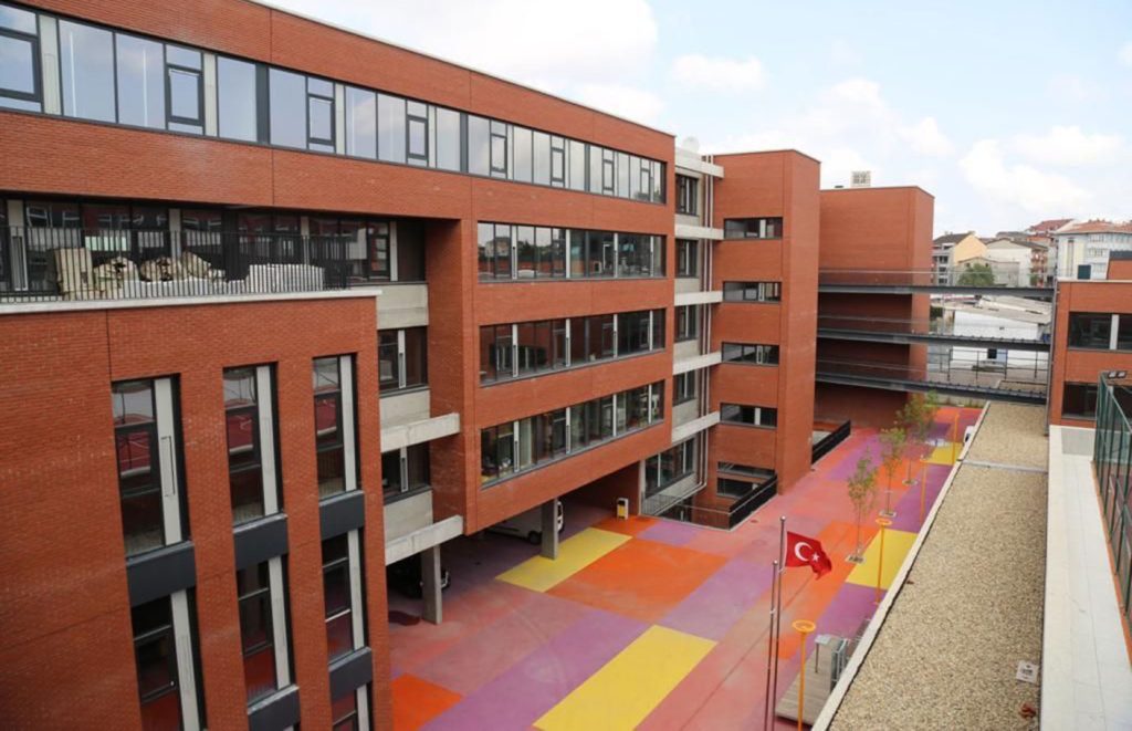 Küçükköy Mesleki ve Anadolu Meslek Lisesi Yeniden Yapım