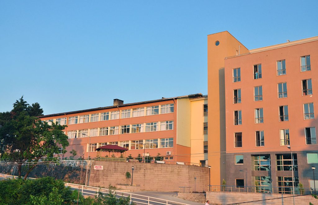 Tirebolu Devlet Hastanesi Ek Binası